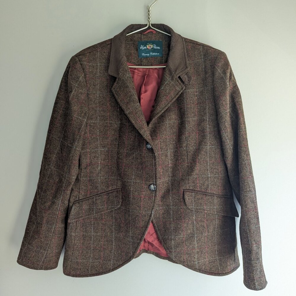 Alan Paine Wool Tweed Short Blazer
